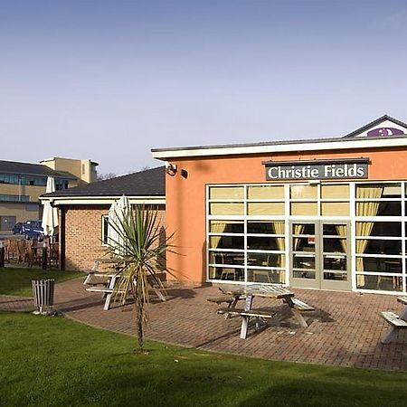 Premier Inn Manchester West Didsbury Exterior foto