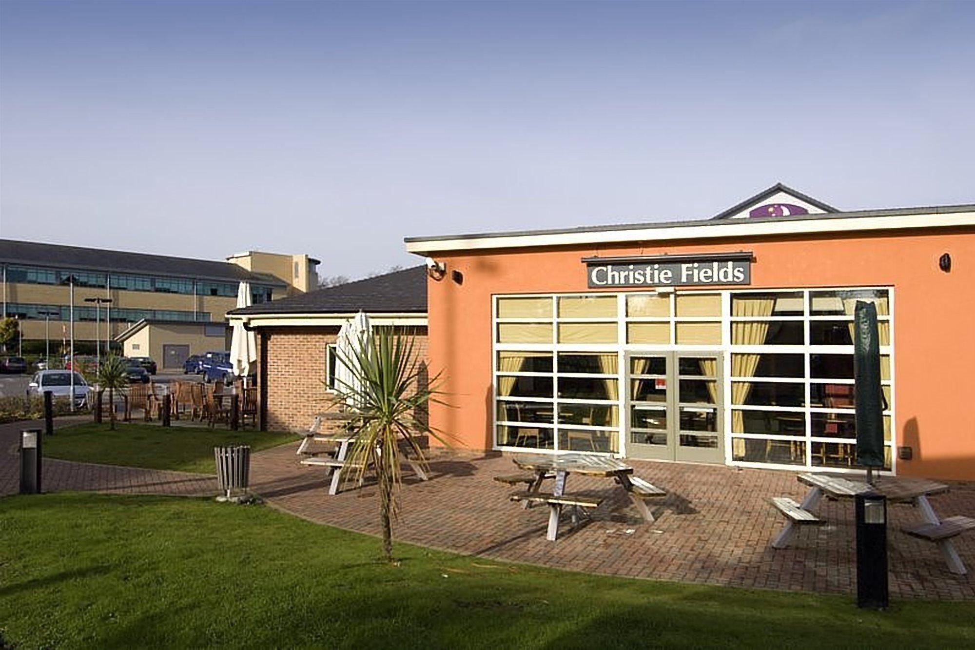 Premier Inn Manchester West Didsbury Exterior foto
